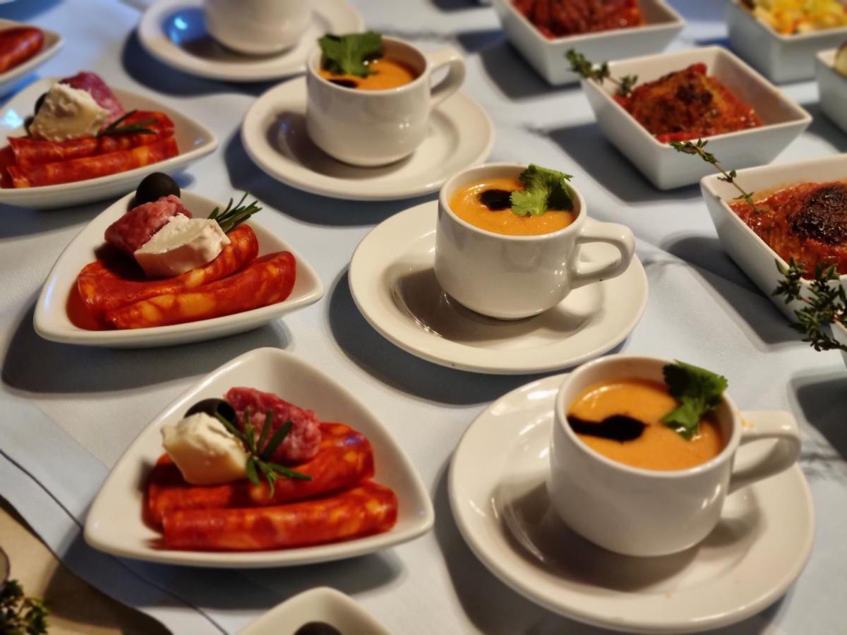 Bauer'S Pension-Restaurant-Catering Grosshabersdorf Eksteriør bilde
