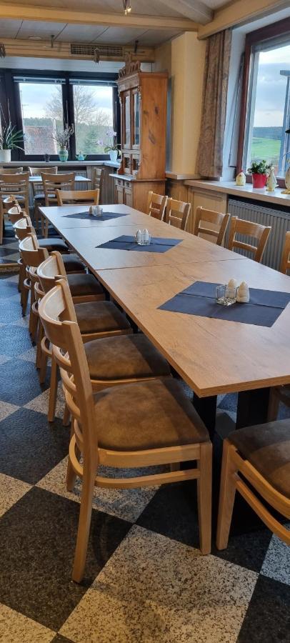 Bauer'S Pension-Restaurant-Catering Grosshabersdorf Eksteriør bilde
